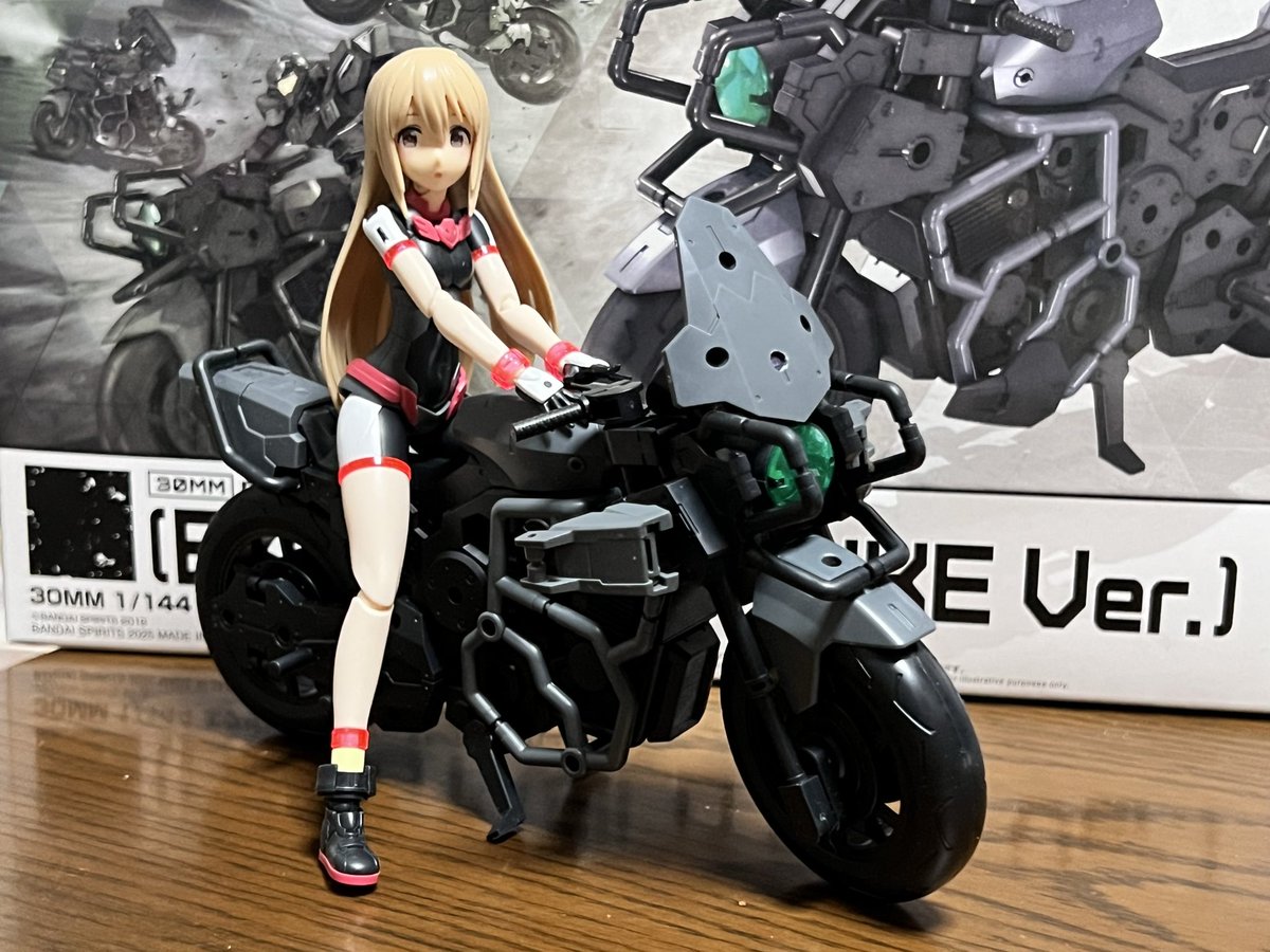 30MS #30MM エグザビークル、何色にしようか検討中です