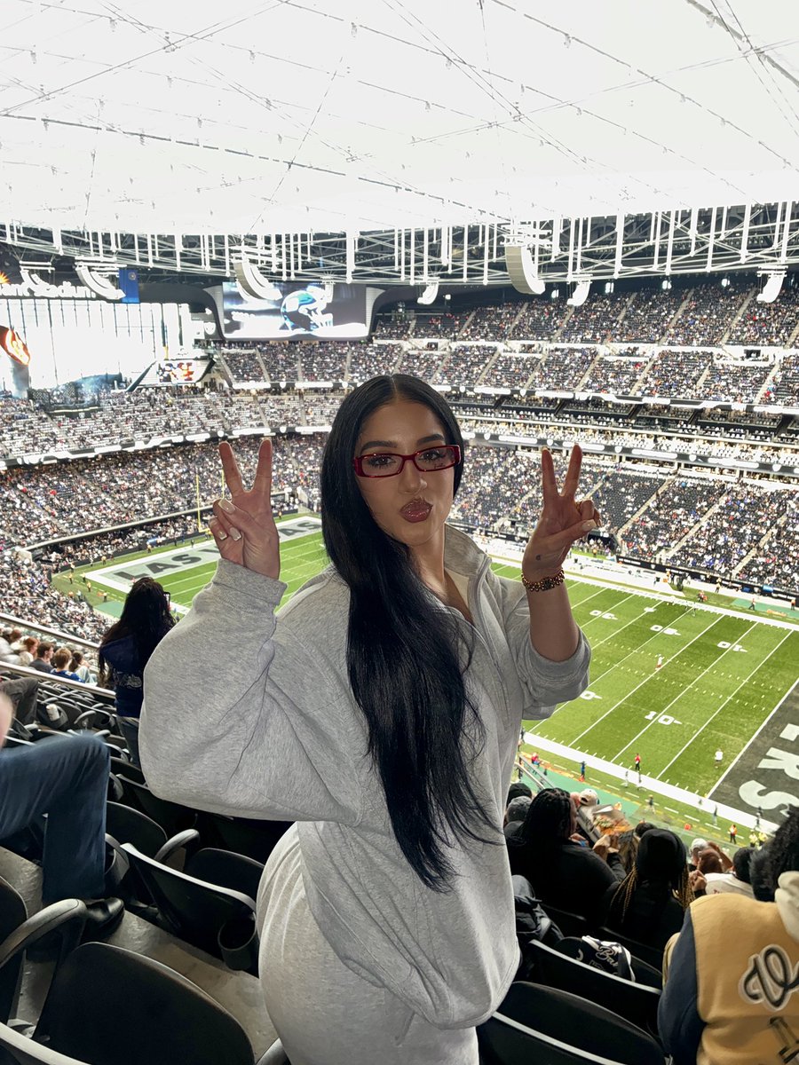 Miss McCoy tweet media