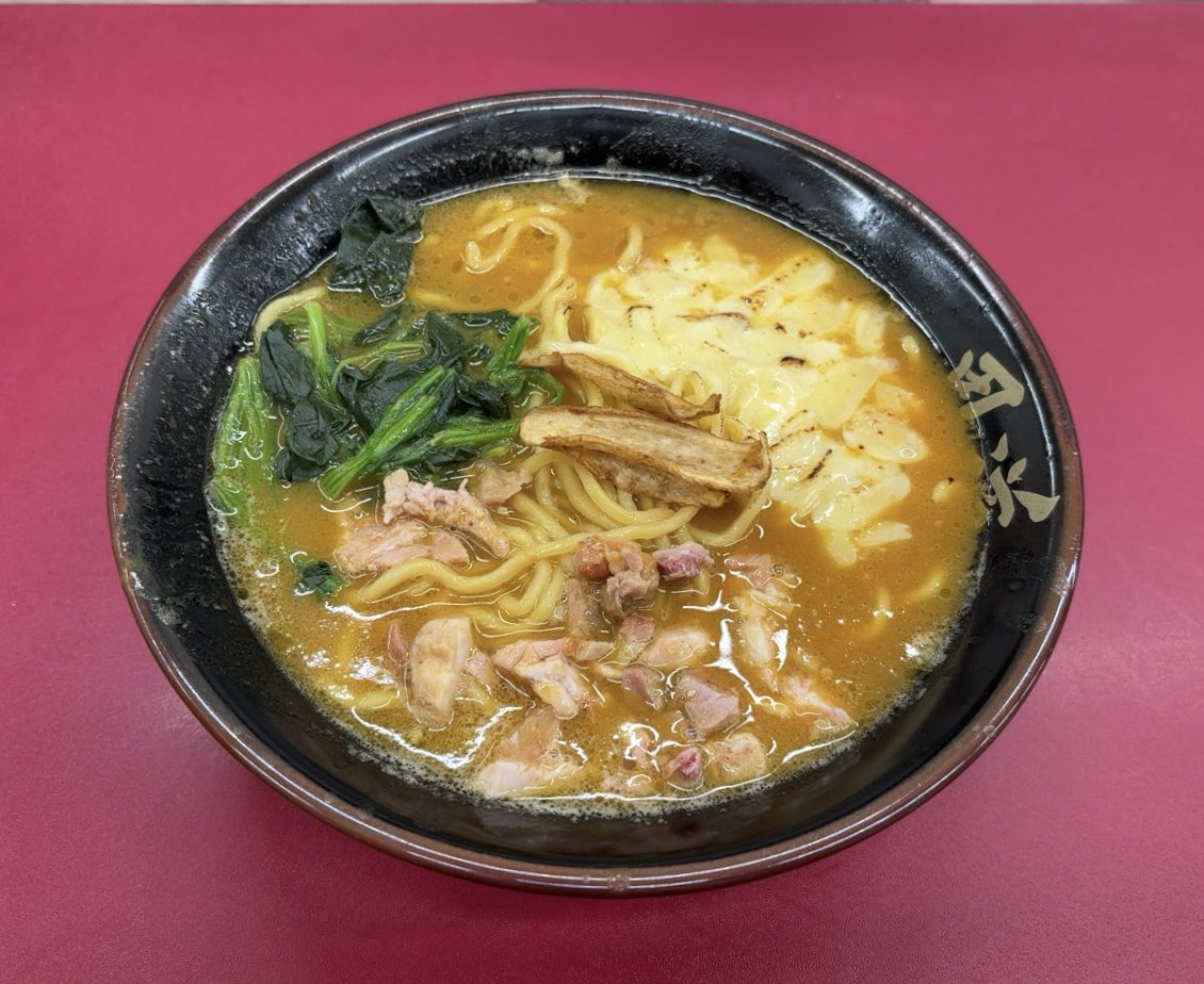 K6JaBsQAiRXStmB's tweet photo. 11/3
横浜家系らーめん 思道 東大和店
東京都東大和市上北台３丁目４７０−４

【限定】スクワッシュラーメン@1200

今年も参加させて頂きました
カボチャと豚骨のポタージュスープが良い感じ
チーズもいい仕事してました

美味しかったです

#ラーメン
#東大和
#思道
#042西東京ラーメンラリー
#SSRMS https://t.co/kYeMj5Stk7