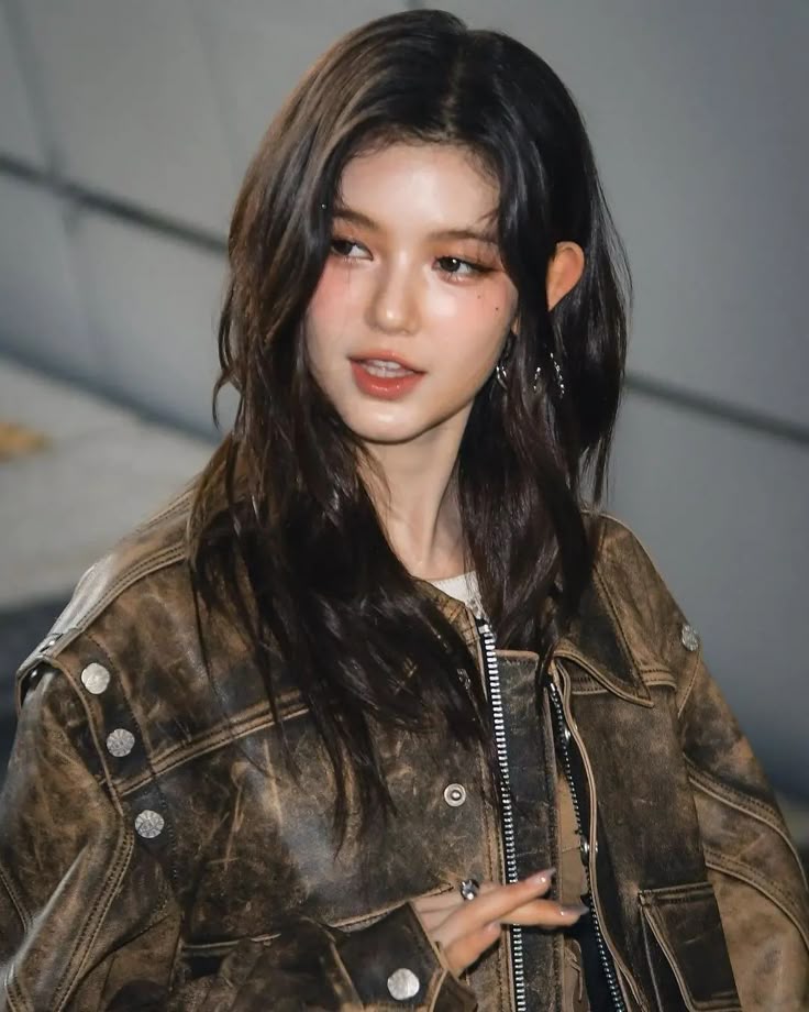 Danielle has Officially been Removed from NewJeans.