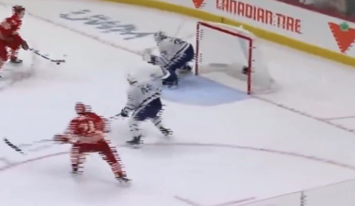 Leafssssss88's tweet image. WHAT THE FUCK ARE YOU DOING 44???