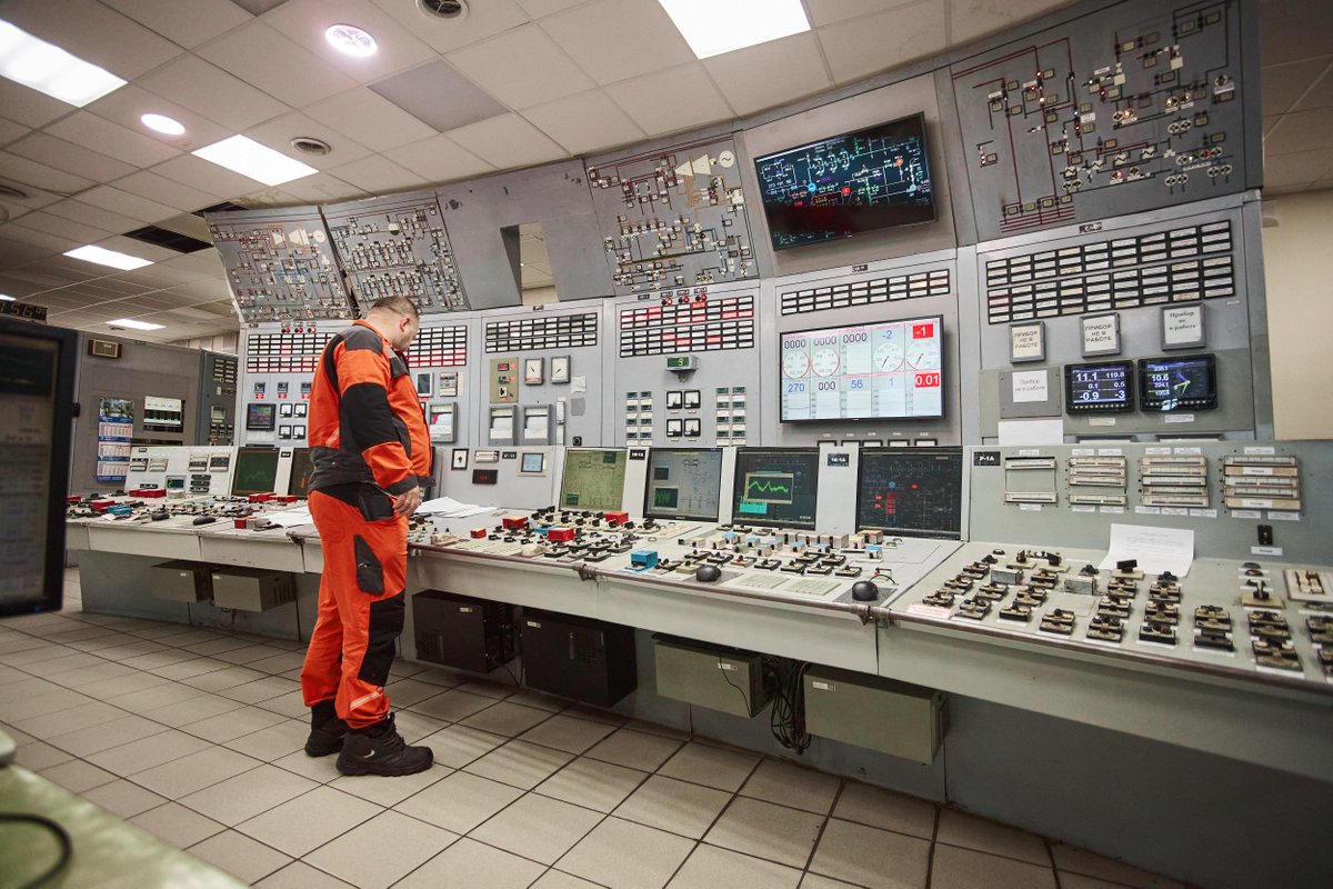 «Всё как на атомной станции. Но там реактор, а тут котёл»: как самарцам «варят» тепло и электричество — видео из сердца ТЭЦ
vk.cc/cSTEu3