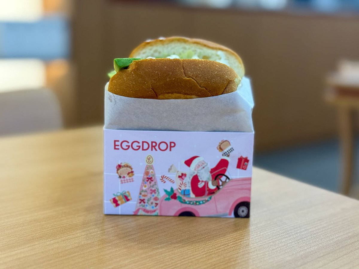 konest's tweet photo. 【金浦空港でトースト🥪】

#金浦空港 の国際線３階奥にも #EGGDROP(エッグドロップ)がオープンしましたよ～✈️

・出国前にトースト締めはいかが？
・限定キーホルダーも販売中！
・年末年始の #韓国旅行 で是非！

▶️つづきを読む
https://t.co/504HJAsYLi https://t.co/7THxqc3V6v