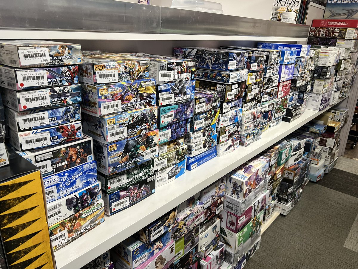 お値下げ　キイチ様　お取り置き 💫本日の営業時間💫 特価ショーケース更新いたしました✨ 是非ご来店