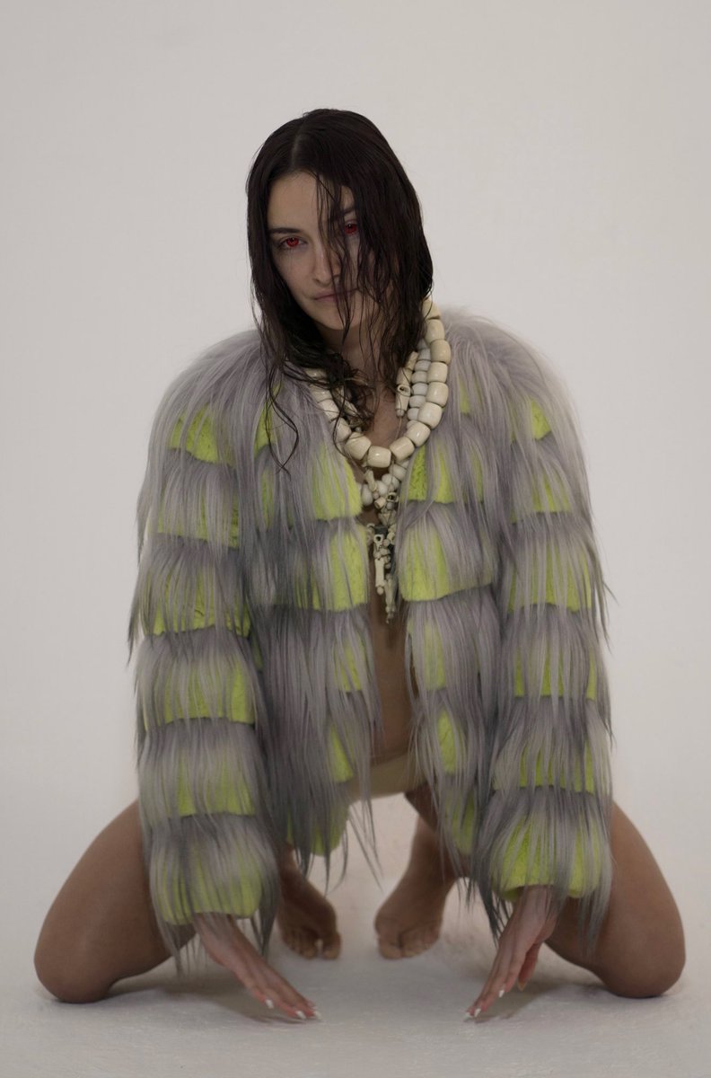 Foot To Throat tweet media