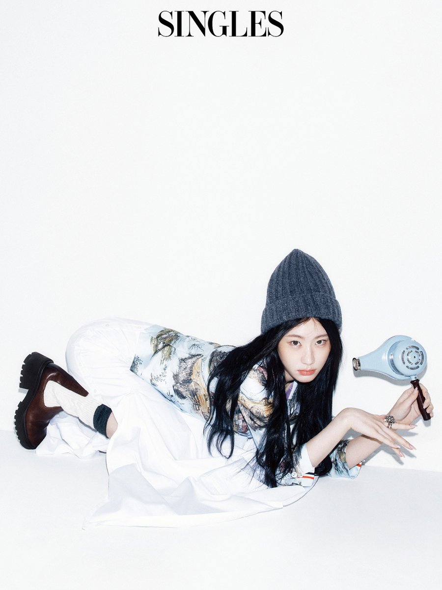 ITZYofficial's tweet photo. CHAERYEONG X SINGLES (1)
JAN, 2026

#ITZY #MIDZY @ITZYofficial
#CHAERYEONG #채령
@singlesmania https://t.co/iET4EfRTrK