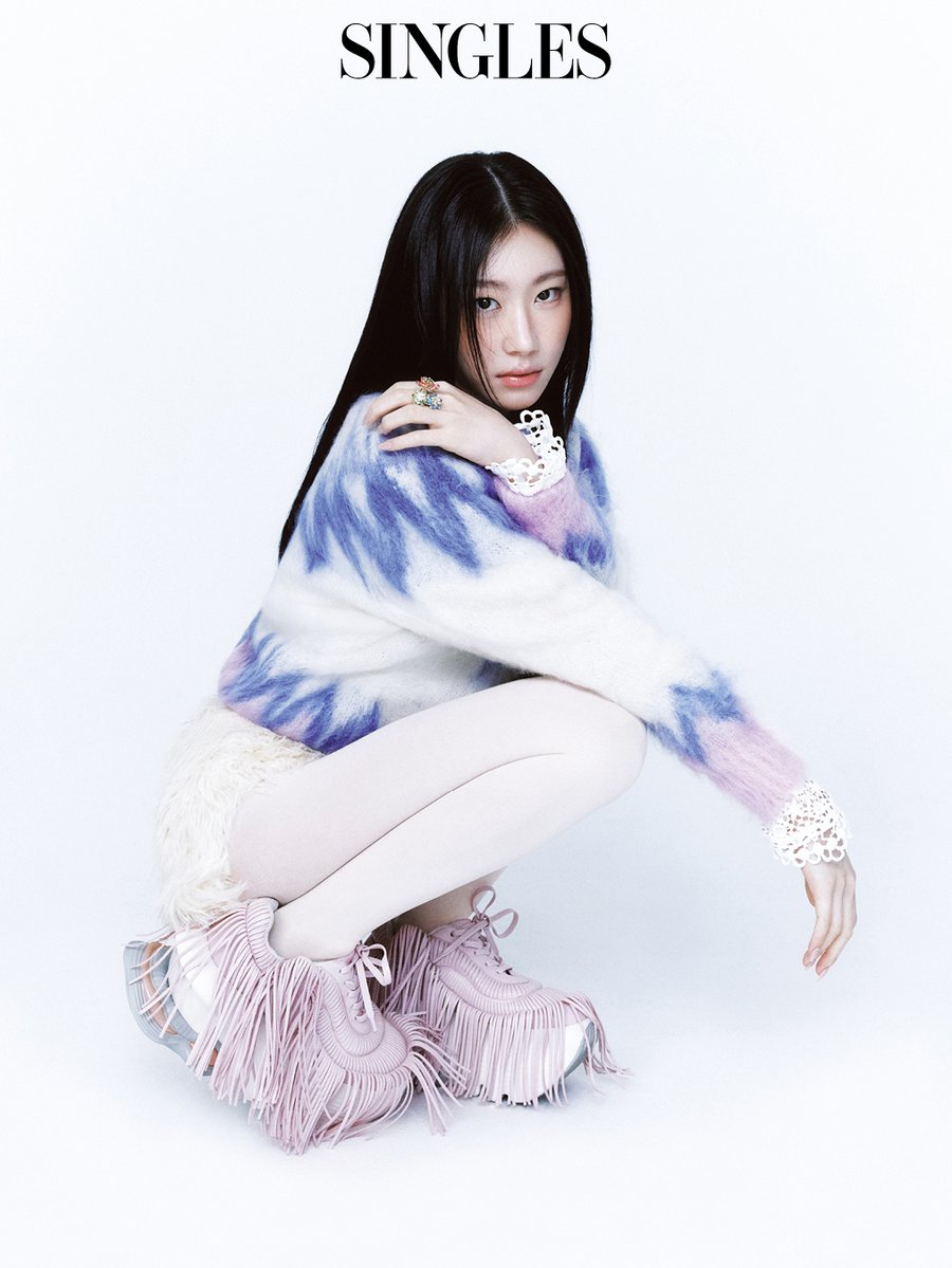 ITZYofficial's tweet photo. CHAERYEONG X SINGLES (2)
JAN, 2026

#ITZY #MIDZY @ITZYofficial
#CHAERYEONG #채령
@singlesmagazine https://t.co/bBzyI8wDzP