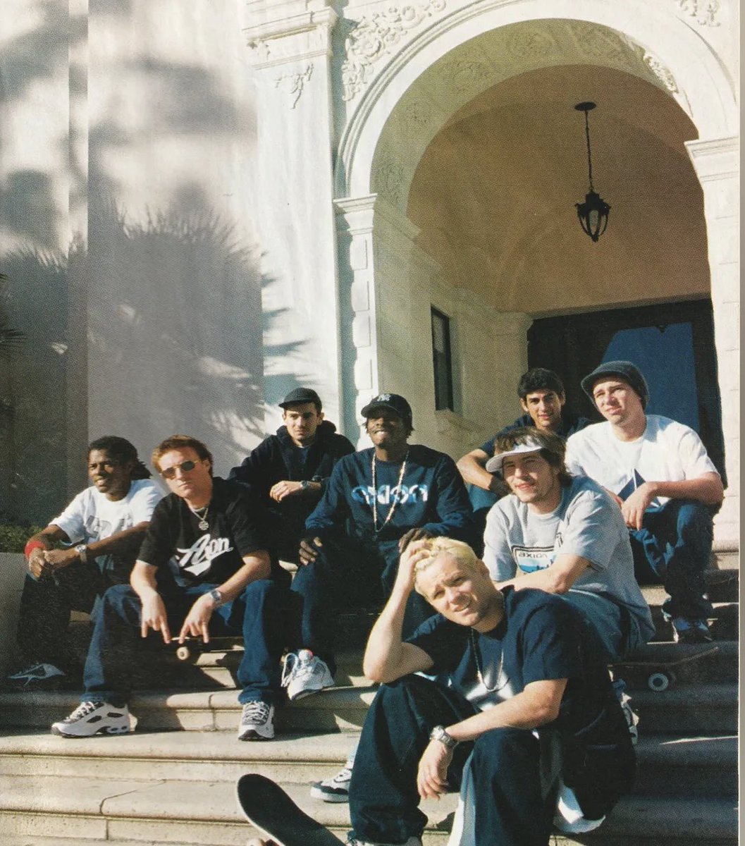 Daily Skate Clips tweet media