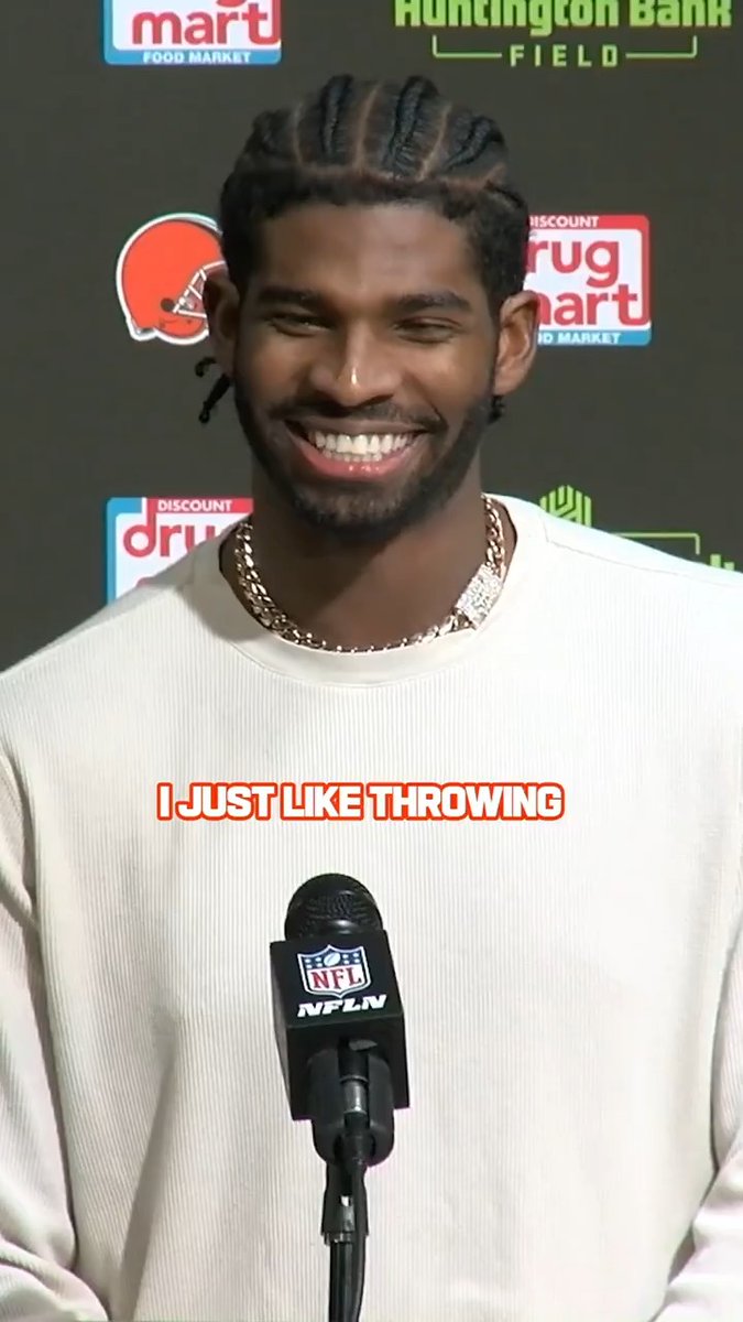Shedeur was all smiles after the win 🙂 @Browns