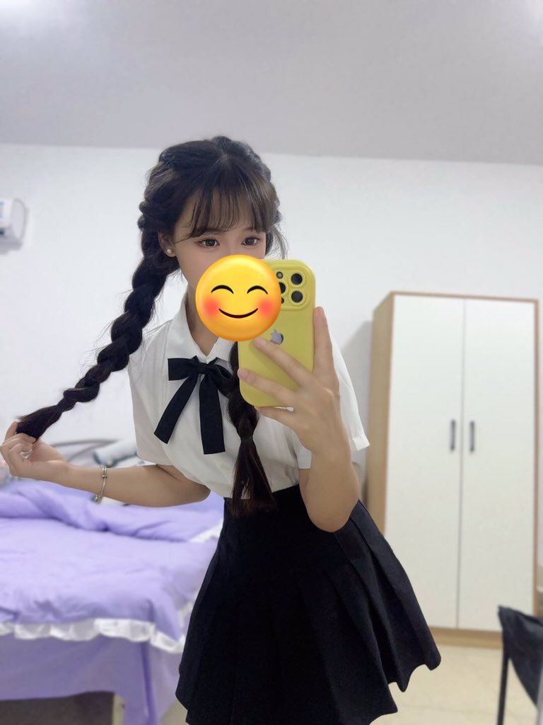 出个女大05/45/163，水超多一碰就湿，声音很甜，平常晚上或者周末会有时间，可以接受夫妻约，需要可以私