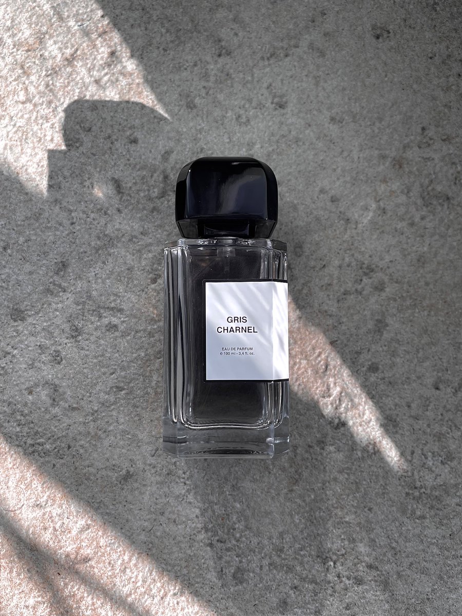 Bdk Parfums｜グリ シャーネル フィグとサンダルウッドの影がかった