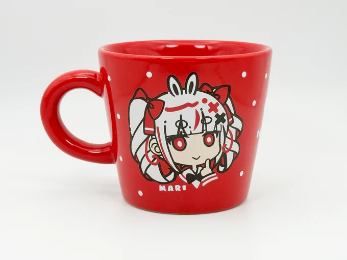まりえりスープマグカップ! 今回はセットのテーマに寄せて全面を赤色に染めてデザインしました! スープだけでなくココアやカフェオレ、チョコドリンクが似合う色味にしてみたので寒い夜にぜひ…!