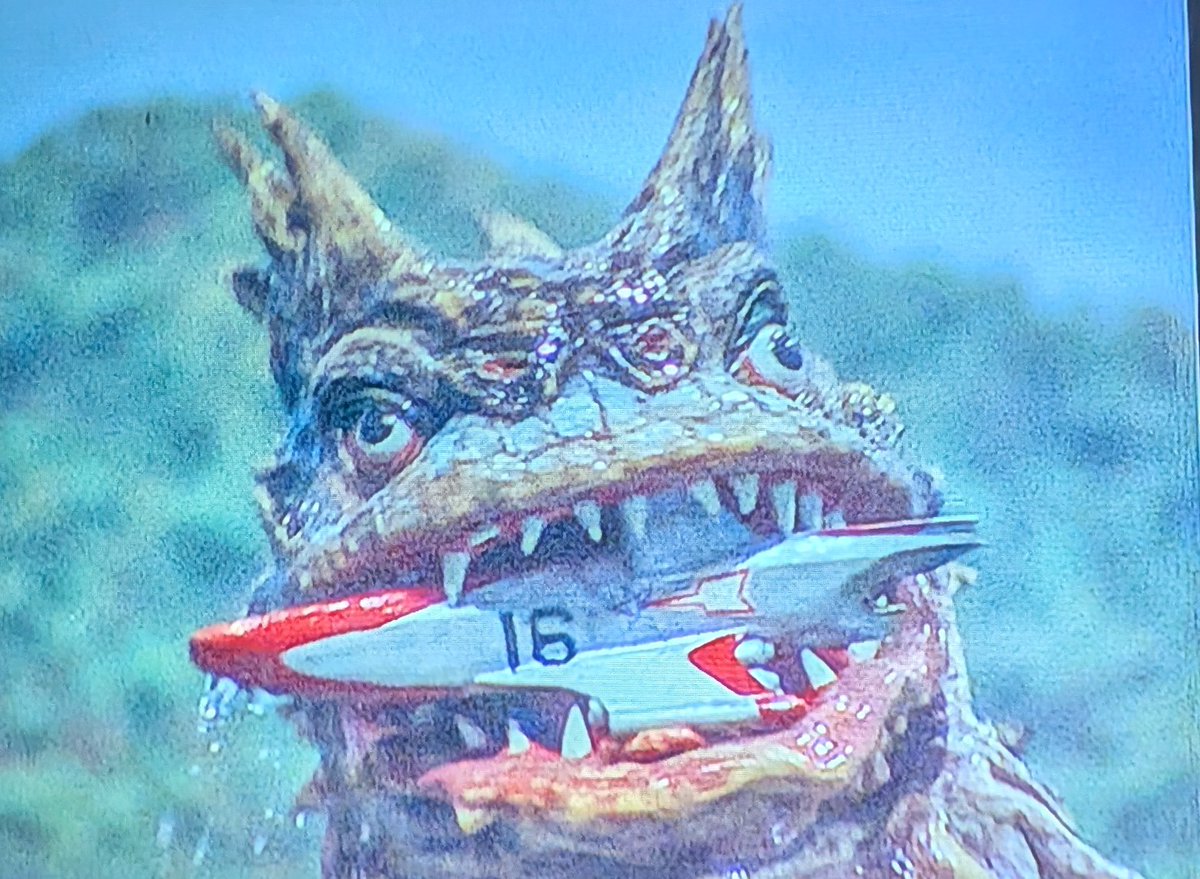 昔、この状態をマグネットフィギュアで作りましてな 本編のミニチュア