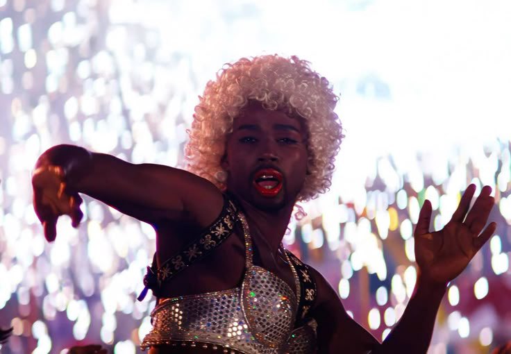 THEHORRORGOTH's tweet image. same actor