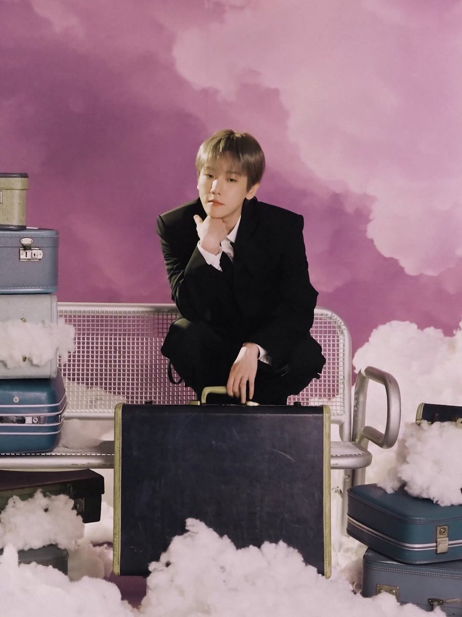 boxianbaozi's tweet image. 📸🩷🖤 #BAEKHYUN