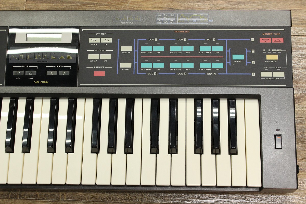 CASIO CZ-1000が中古で入荷！ 国産シンセの名機カシオCZシリーズ第2号