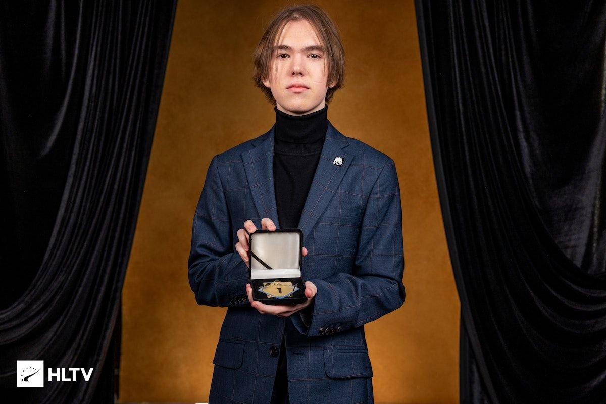 AXEL ⭕️ tweet media