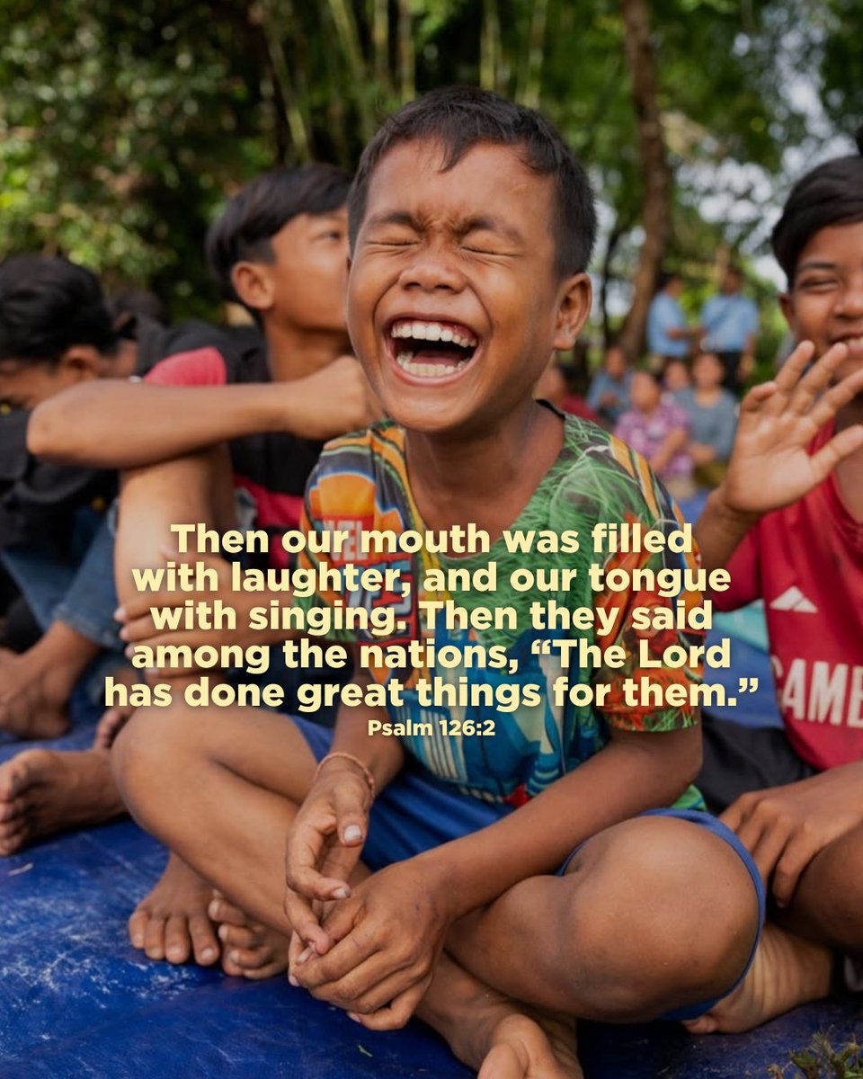 Joy that overflows into laughter is a beautiful reminder of God's goodness. 💛✨ 

As shoebox gifts reach children across the world, join us in prayer for the children who will open them and our ministry partners who help carry hope to their hands. 🙌 

bit.ly/4aUwSoX