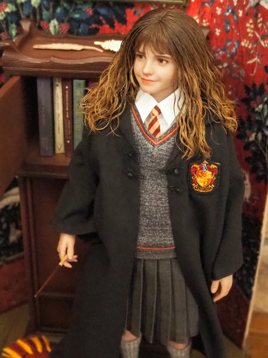 今日開封した INART 1/6 ハーマイオニー DELUXE version さすがINART