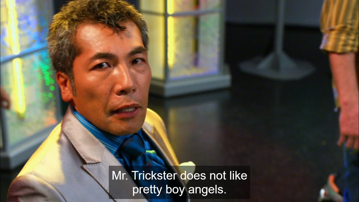 shawtiell's tweet image. they canonically called him pretty boy