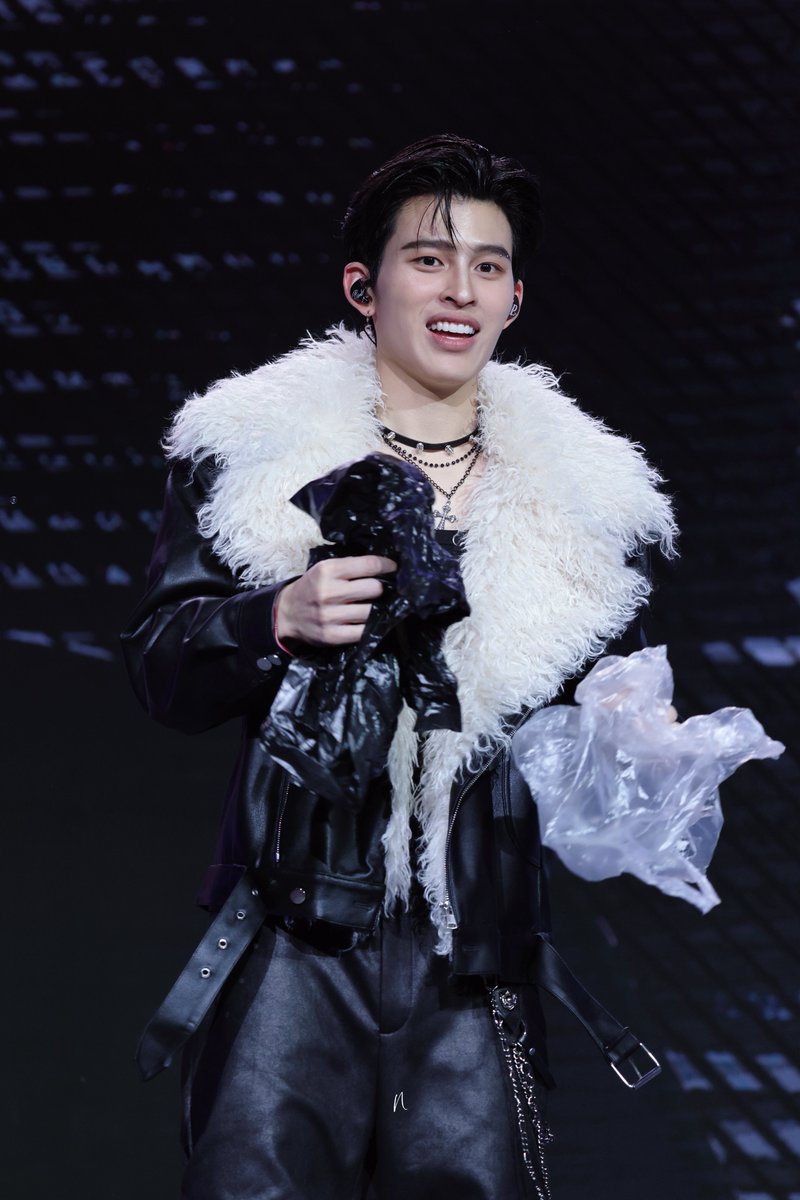 Maruko_ni's tweet image. 🐥🤏🏻

POND 1ST FANCON NANNING

#PondFanconinNanning
#ppnaravit