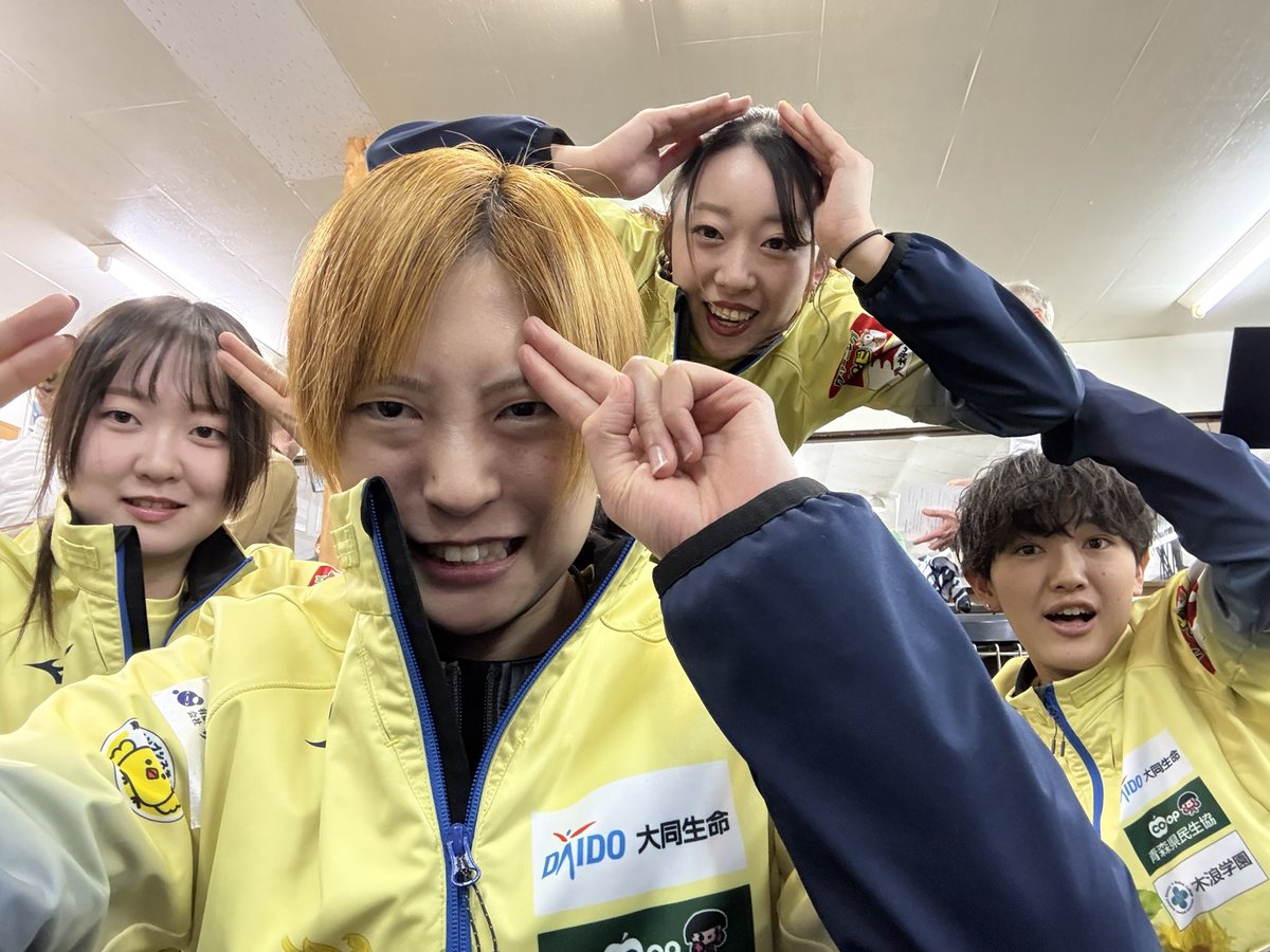 maroon (@maroon_azalea) / Posts / X