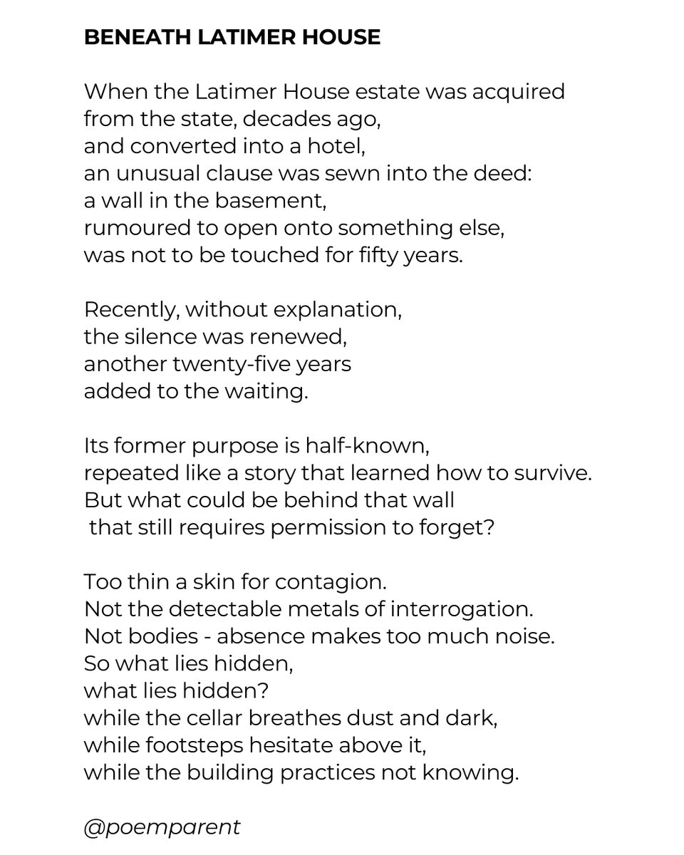 A ghost story for the Christmas period, inspired by a stay at this hotel in Hertfordshire.

#latimerhouse #deverelatimerestate #latimerhouse #mi6 #secrethistory #officialsecrets #behindthewall #behindthewalls #warstory #poemday #dailypoem #poemfortoday #poem #poetry