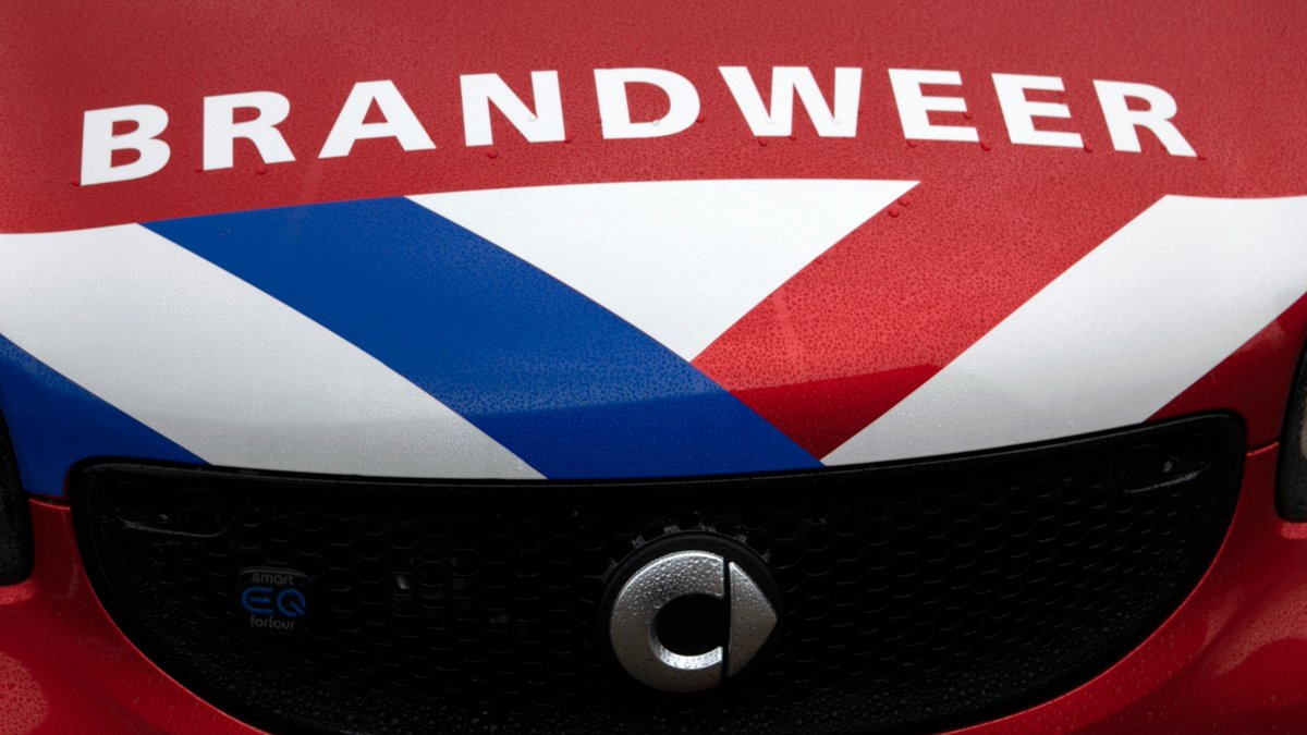 Bank vat vlam in Waalwijk