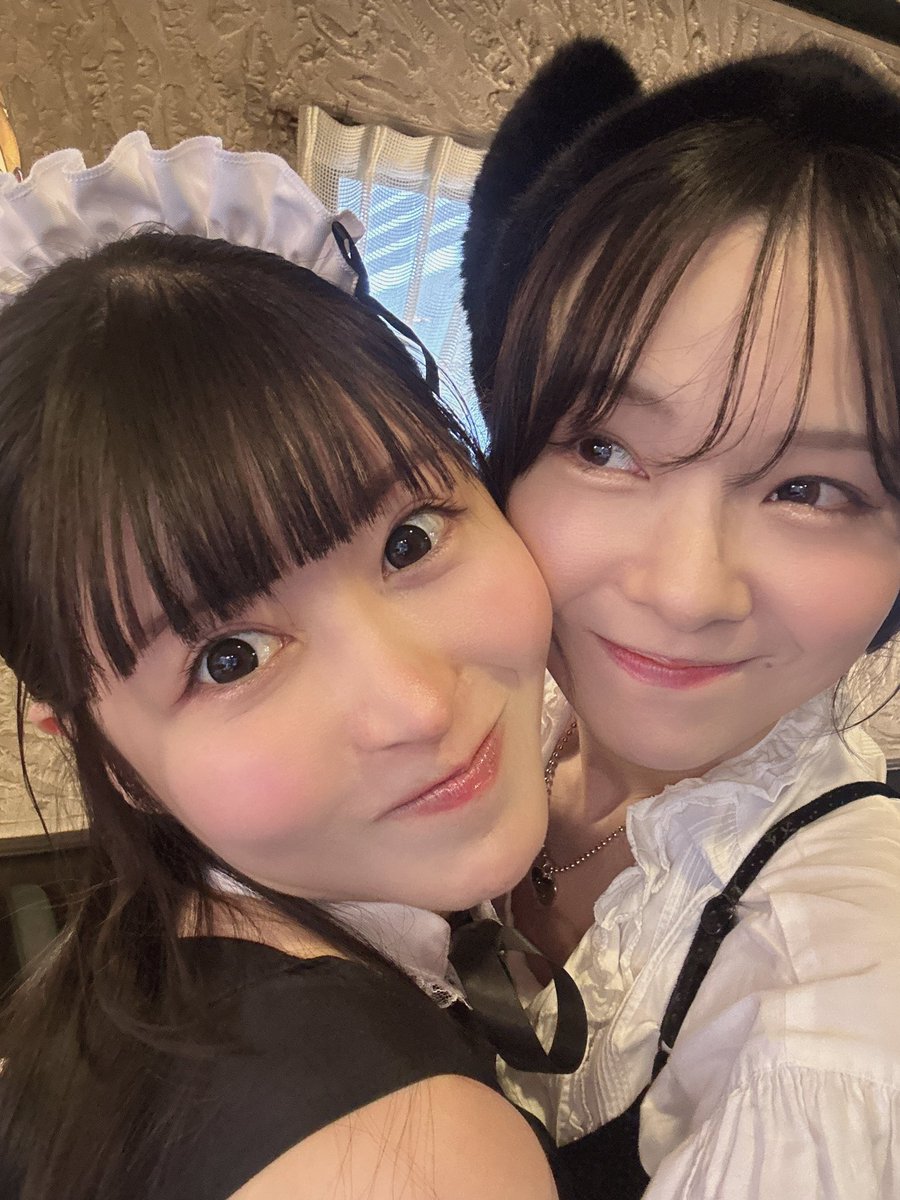 りさまるちゃん(@risamaruchan_)とぎゅ〜ってした🥰今度はおっぱいじゃんけんで勝負だ😠🔥 https://t.co/b7ER9IknQH