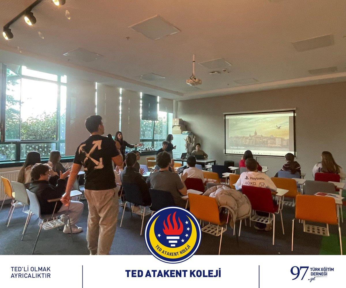 26 Aralık Cuma günü, 8, hazırlık ve 9. sınıflarımız ile birlikte tüm gün süren, enerji dolu bir etkinlik gerçekleştirdik.

Öğrencilerimiz 15 farklı istasyonda, 15 farklı oyun oynayarak hem eğlendi hem de takım ruhunu doyasıya yaşadı.