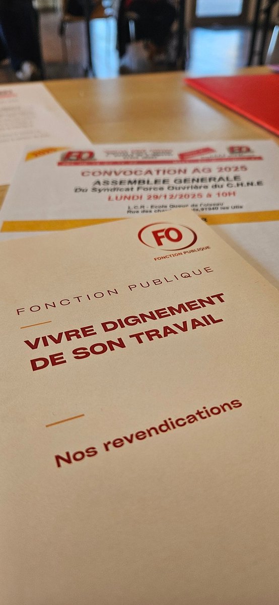 Assemblée Générale du Syndicat FO GHNE Paris #Saclay, ce 29 décembre 

<a href="/force_ouvriere/">force_ouvriere</a> <a href="/FOFonctionnaire/">FO Fonctionnaires</a> 
#FoSante
