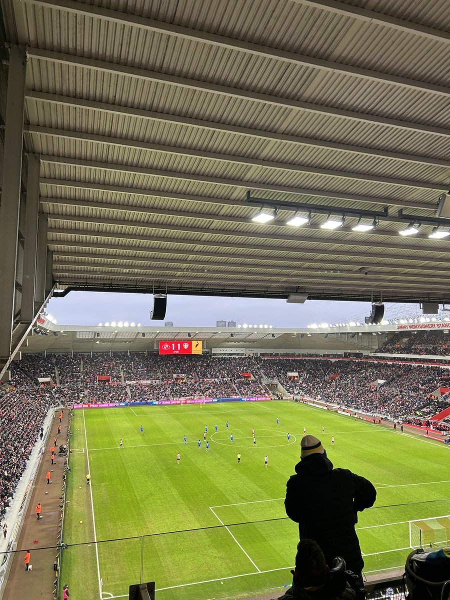 tom (@lufctomm) on Twitter photo 