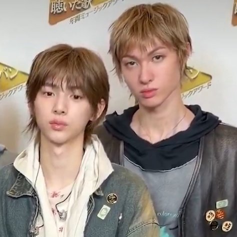 lilaclieutenans's tweet image. they're twinning so hard, gemes banget maju 😭

#CORTIS #코르티스 #MARTIN #마틴 #JUHOON