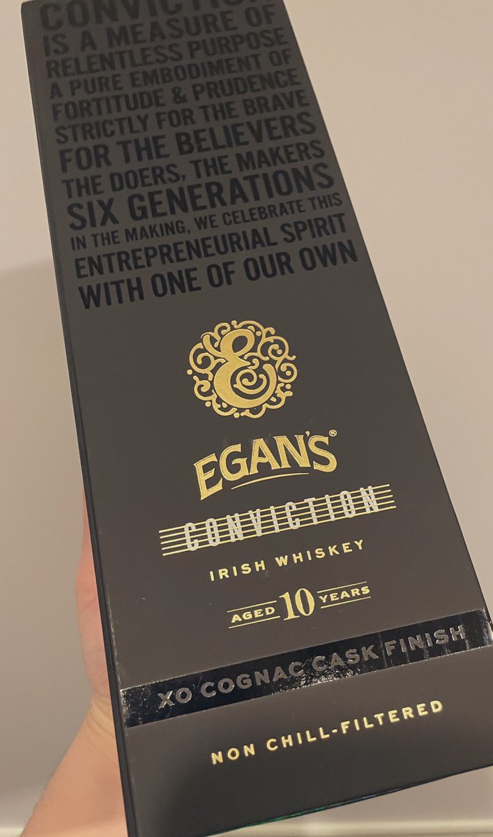 Amaranthus_ymnf's tweet photo. 来客があったんで
これ開ける♡
#EGANS #whiskey https://t.co/w0L9ZgqqV3