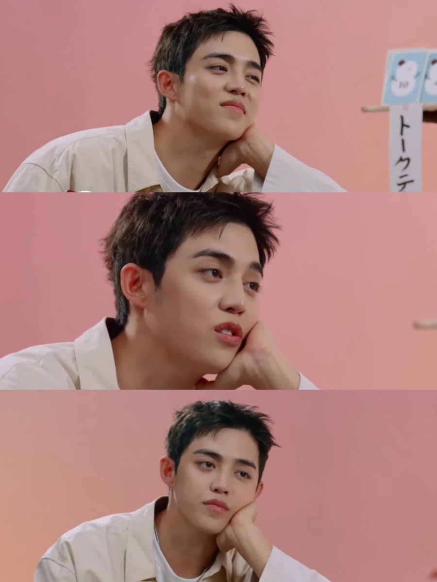 aboutscoups's tweet image. scoups listening attentively to the8 🥹