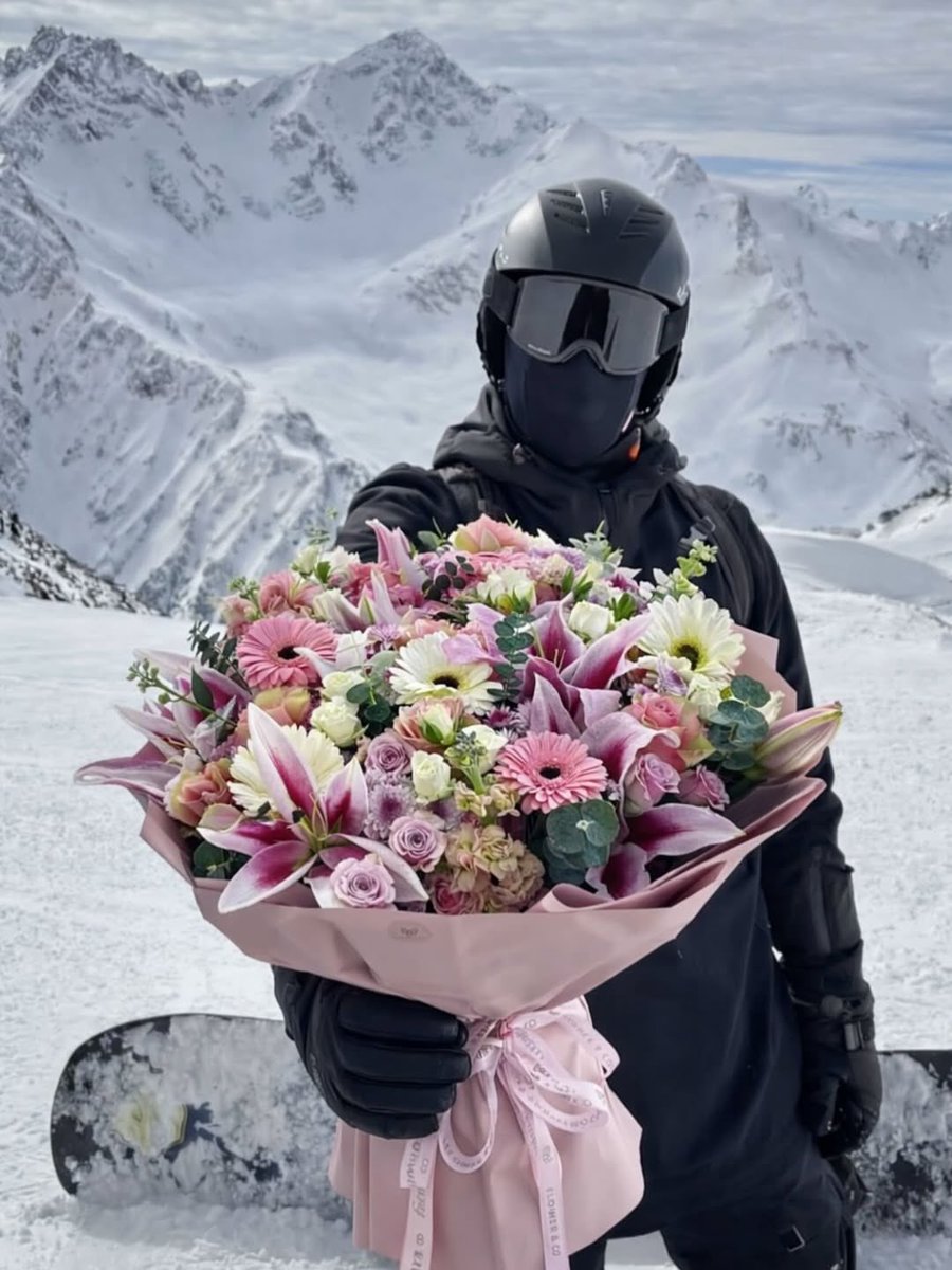 بحر 🌊 tweet media