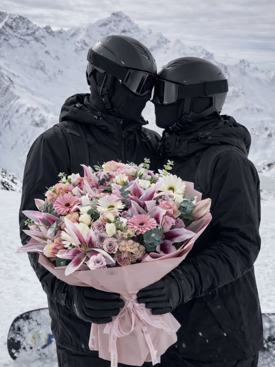 بحر 🌊 tweet media