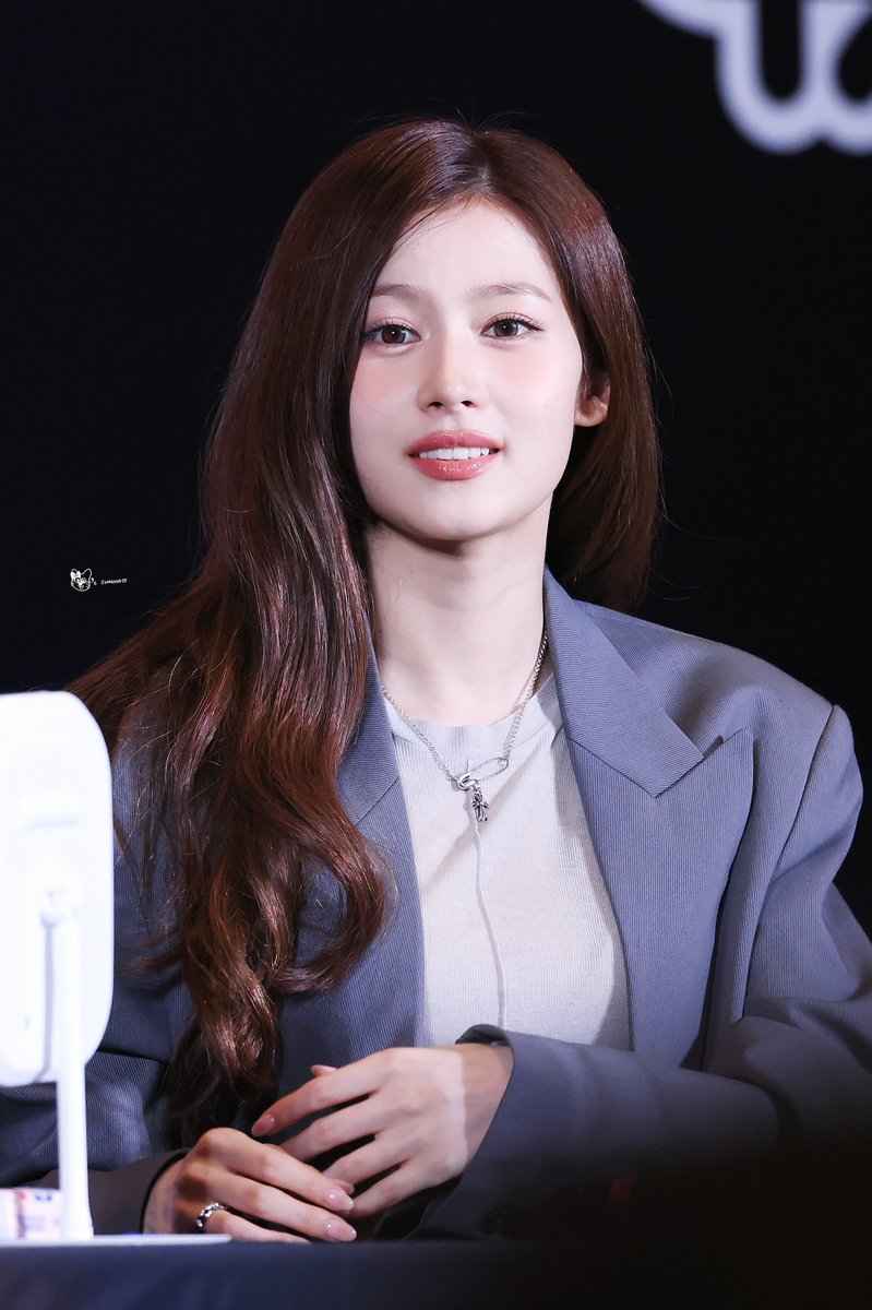 KCl ฅ^•ﻌ•^ฅ tweet media