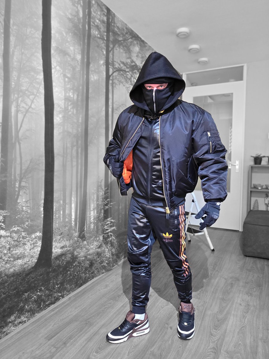 gearandsneaks's tweet image. 