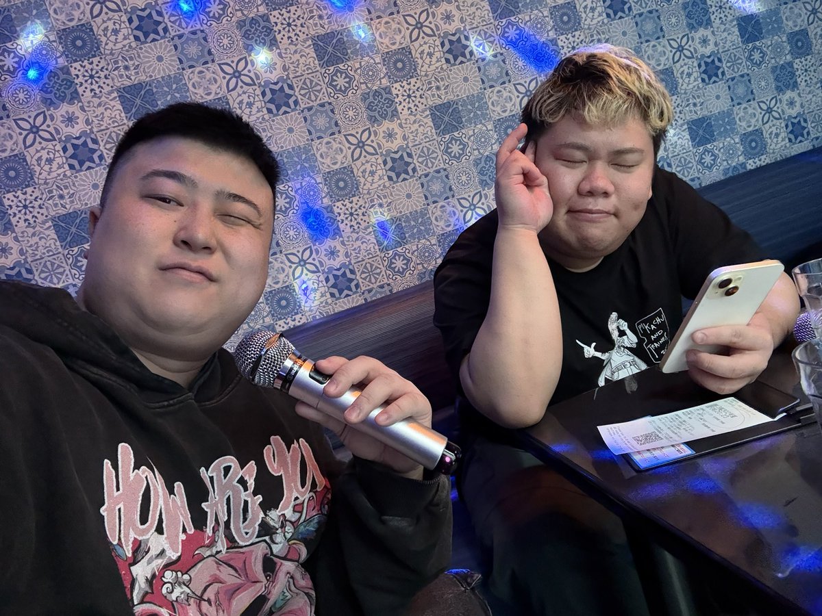 ろびろびページ Post by ひろ on X: 🎤