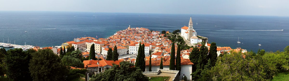 City of Piran, <a href="/SloveniaInfo/">Feel Slovenia</a> from above, 5 horizontally images shot with handheld <a href="/Canon/">キヤノン株式会社 / Canon Inc.</a> 60D and stitched for panorama in <a href="/Photoshop/">Adobe Photoshop</a> CS5, <a href="/PanoPhotos/">Panoramas 📸📱</a> <a href="/wanderlustmag/">Wanderlust magazine</a> <a href="/NatGeoTravel/">Nat Geo Travel</a> <a href="/NatGeo/">National Geographic</a>