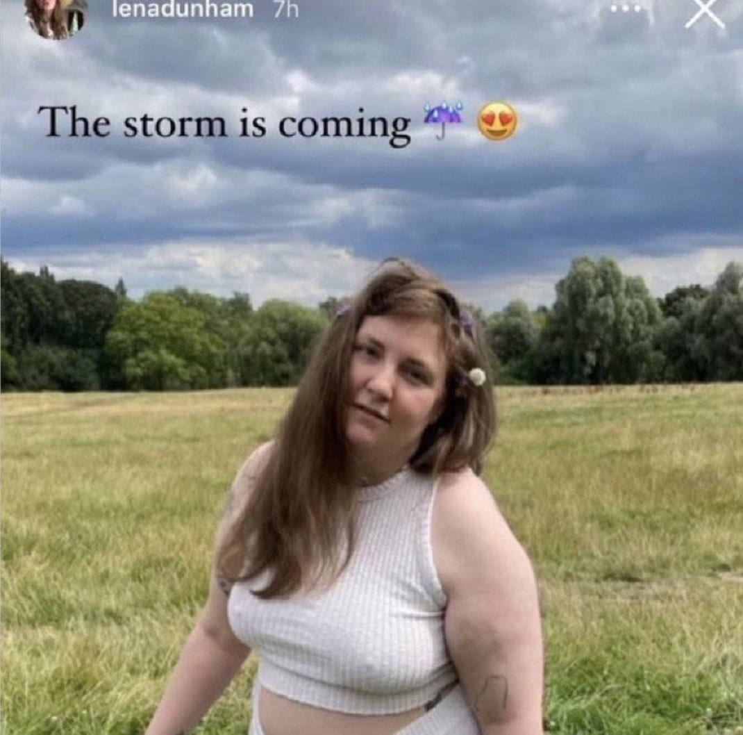 luvcherrypo's tweet image. the sun rising at 9 am basically in France #Lazy