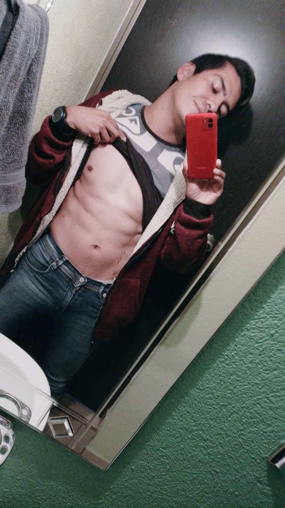 feergdl's tweet image. Noches hot