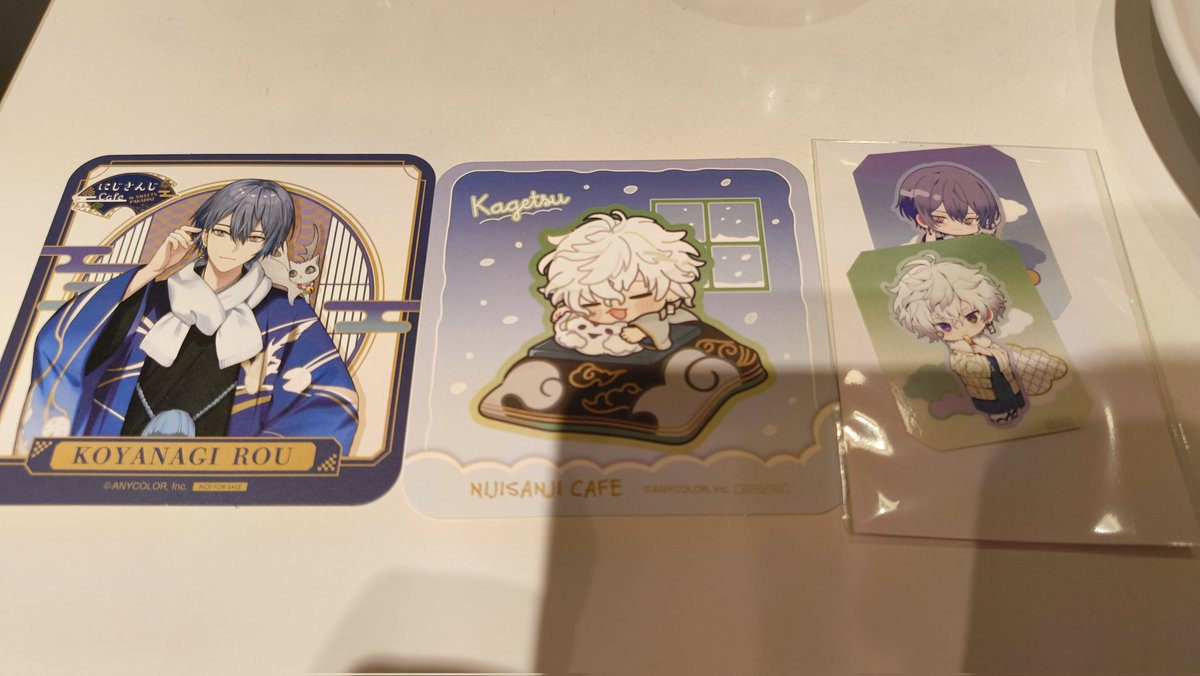 やの@交換 tweet media