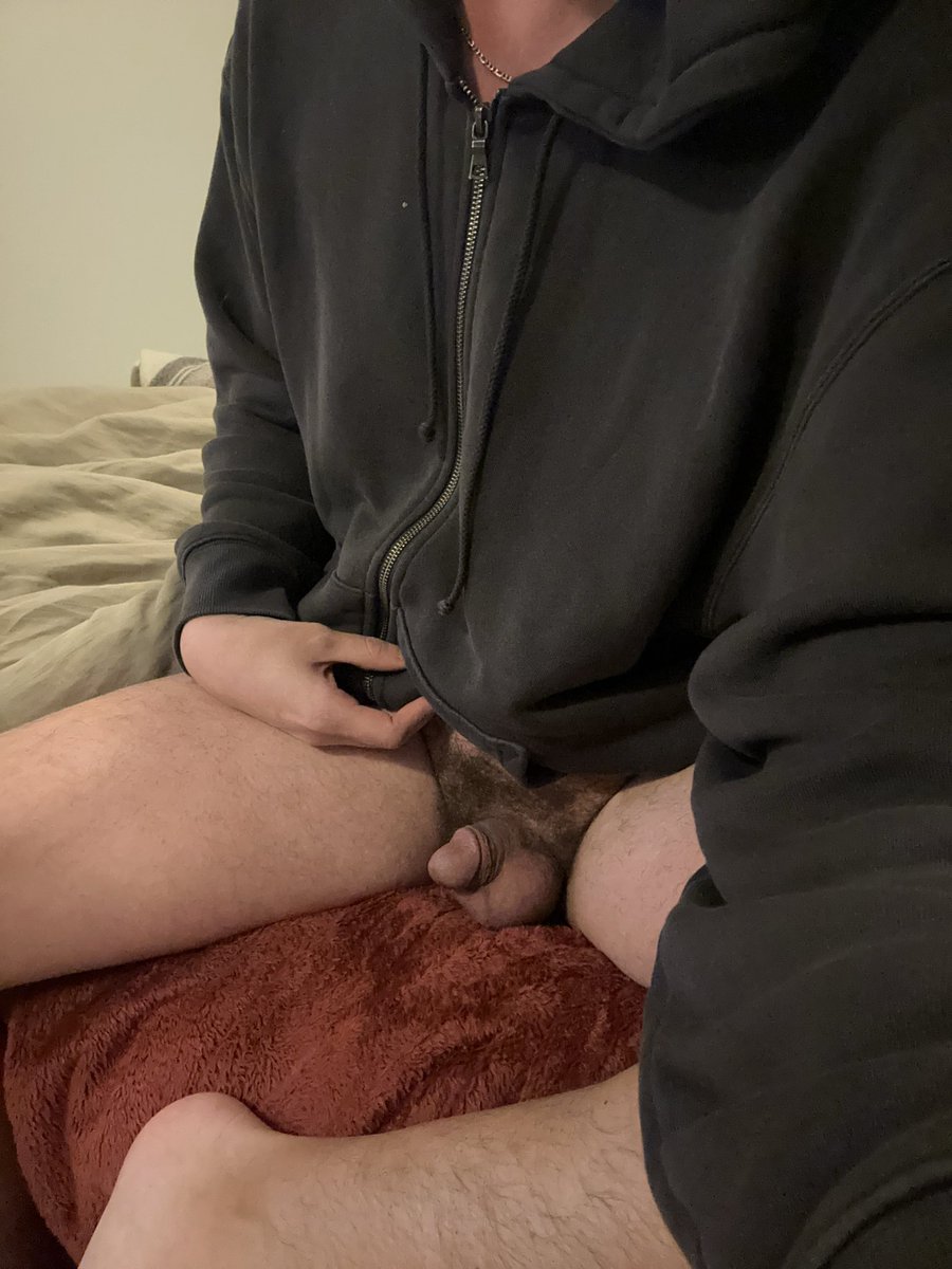 How many RTs can this ridiculously small softie get?? show me how much you love small dick
