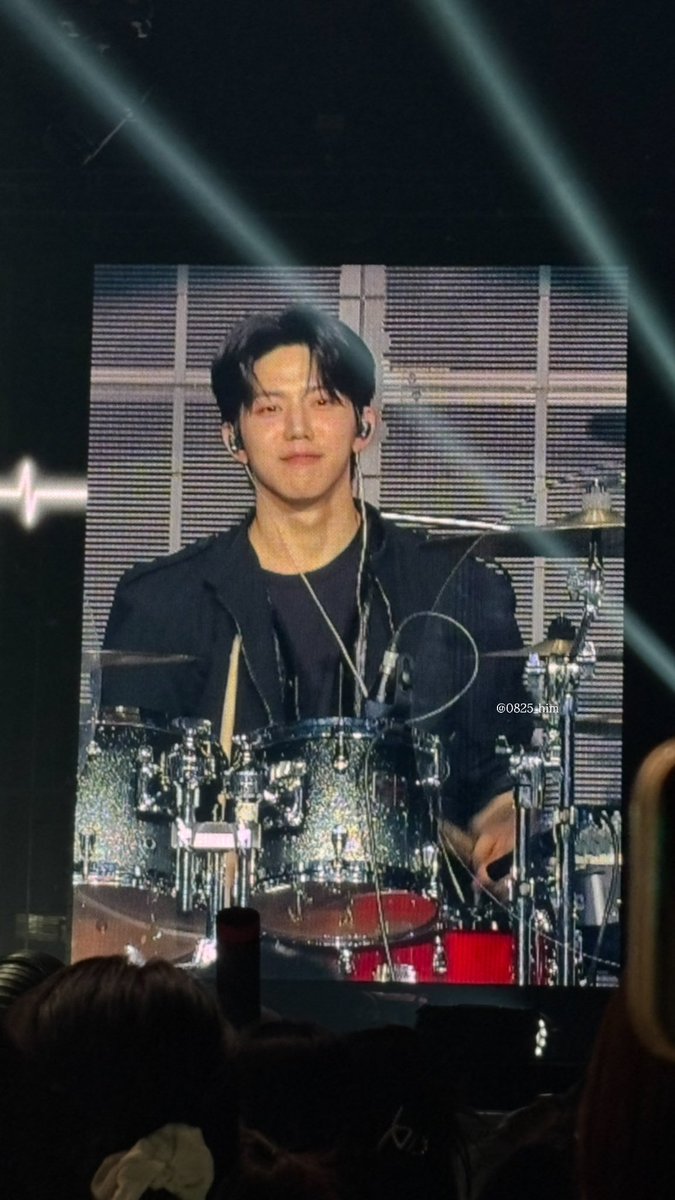 코콬📍 tweet media