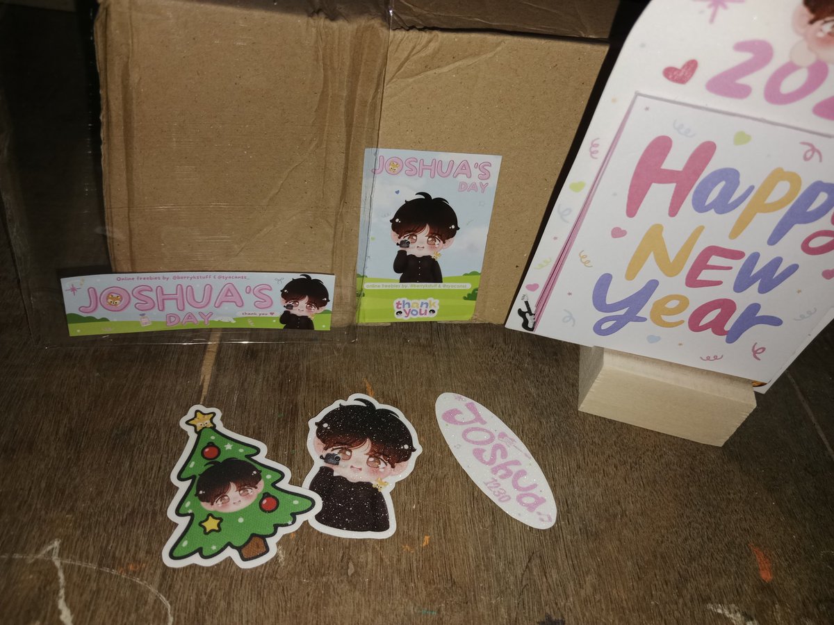 lovestruck_yuta's tweet image. ———🍮Today's Mail🍮———

XiXi, freebiesnya udah dateng kak @syacanss_. Makasih banyak karena uah ngadain freebies ini. Buat kak @jihanwon17 &amp;amp; @berrykstuff terima kasih karena udah buat freebies sebanyak ini, ditunggu event selanjutnya. XiXi