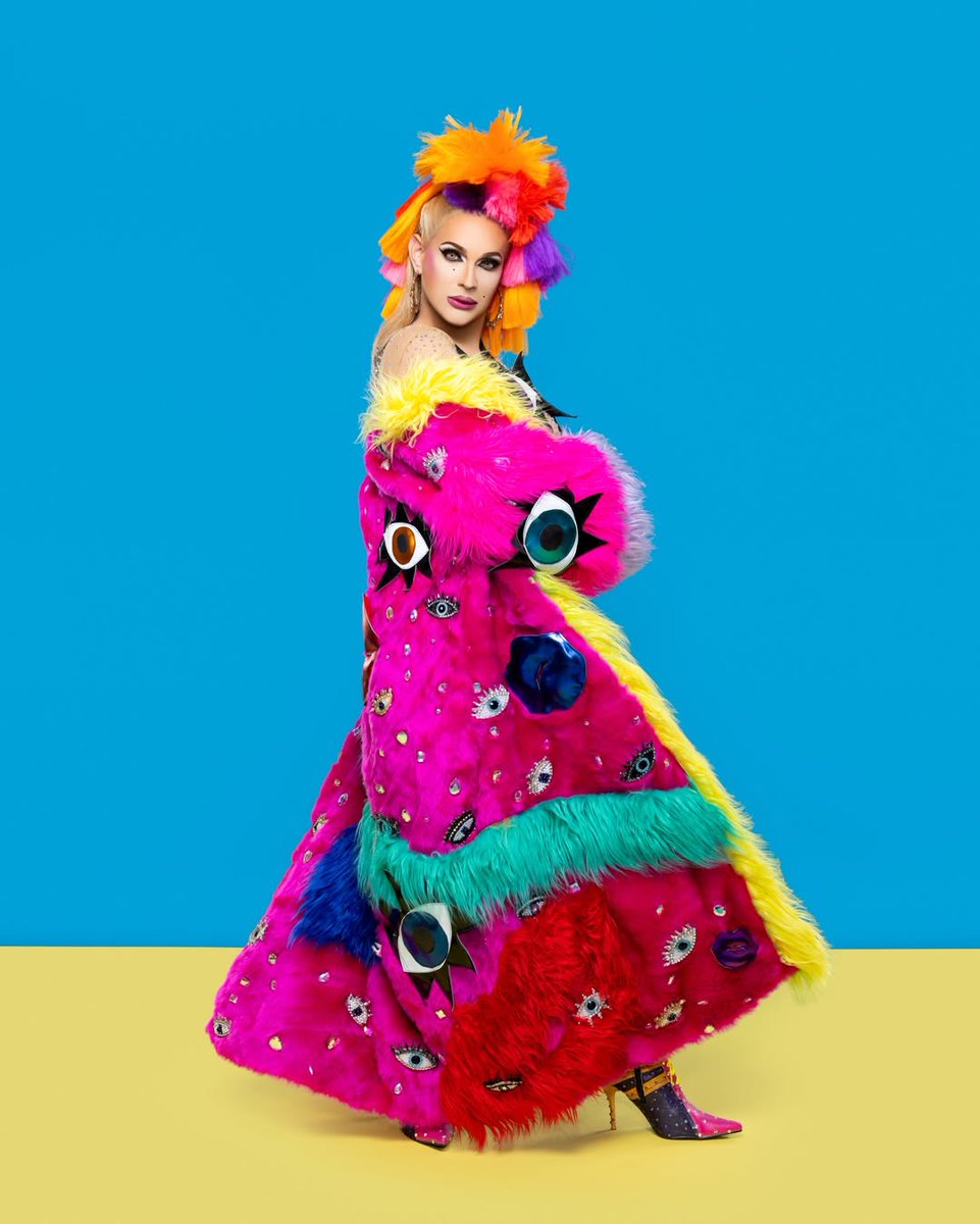 DragBasee's tweet photo. Cynthia Lee Fontaine has finally spoken out regarding Ginger Minj's statements.
"...Because the one who decided to isolate from the rest of the cast was YOU. RuPaul granted you the crown, this is not the time for lies and 'conspiracy theories'. https://t.co/S29jhnkkut