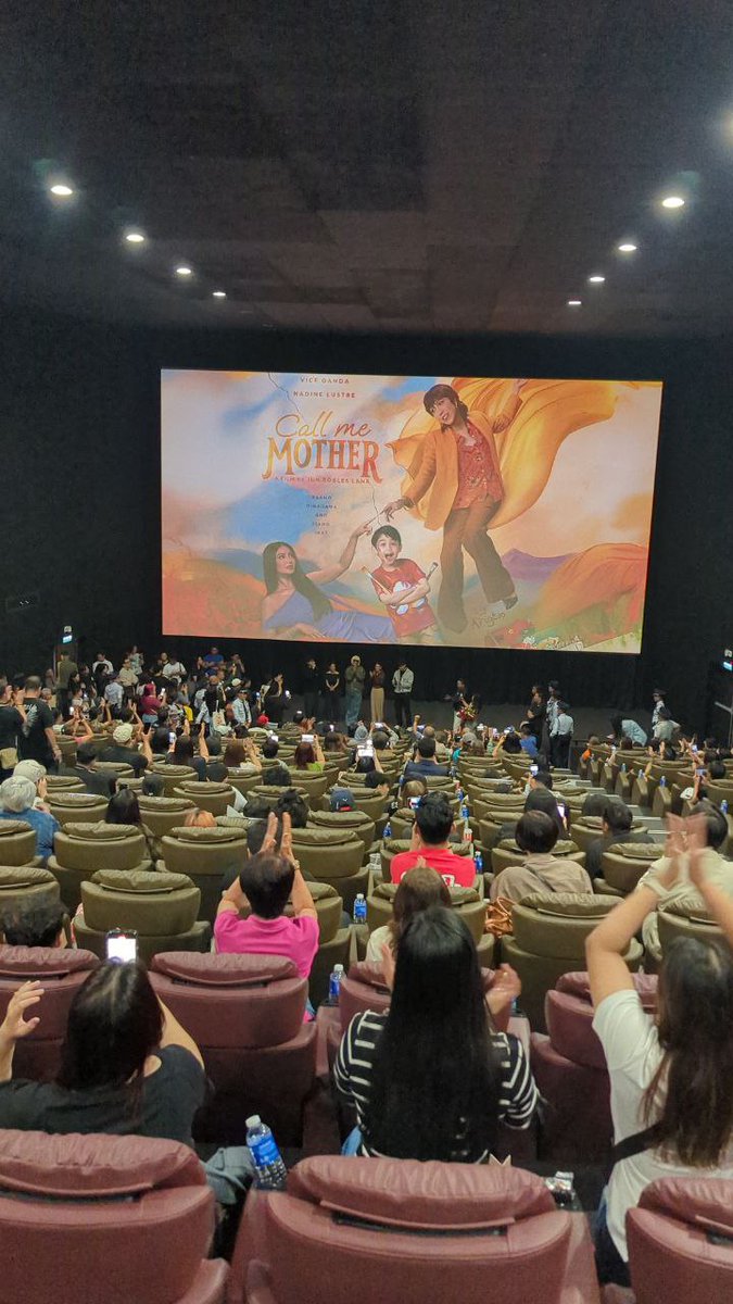 vaginadine's tweet image. 1000/100. Call Me Mother is MOTHERING. MUST WATCH! 💯

Thank you Zia, for inviting me and my family to join and watch 'Call Me Mother' together. We even got the chance to see the cast! Sa uulitin! 💗 Special thanks as well to Tita My &amp;amp; NLO for organizing this block screening. 💙