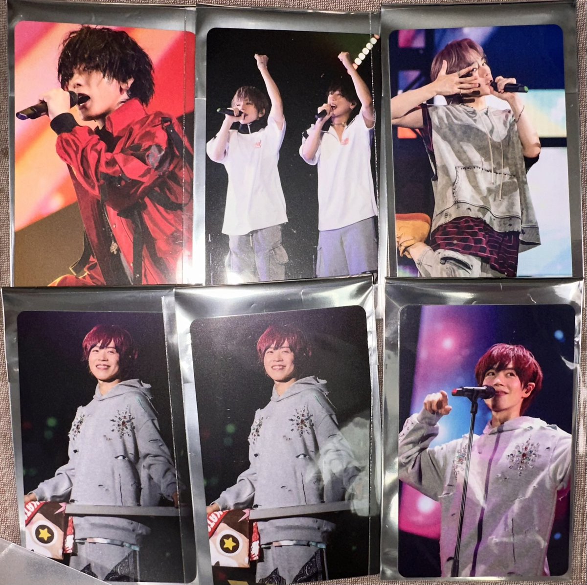torihiki_Oct's tweet photo. 譲  画像1 (後日💜❤️2枚追加)
求  画像2、💛第1衣装 or定価+送料

買取希望の方はお時間頂きます。
郵送または名古屋手渡し(日時要相談)
まとめての方優先。
お気軽にお声かけください。
#浦島坂田船グッズ
#浦島坂田船フォトカ https://t.co/ctqCEZxsCu
